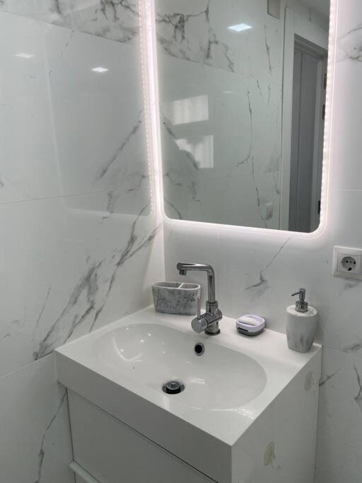 Casa Casablanca Apartment Торемолинос Екстериор снимка